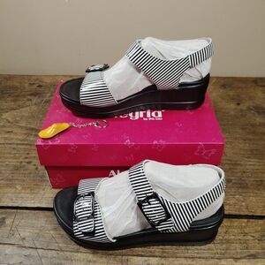 Alegria Size 40 9.5 10 Morgyn Sandals Black White Stripe Leather NIB Shoes